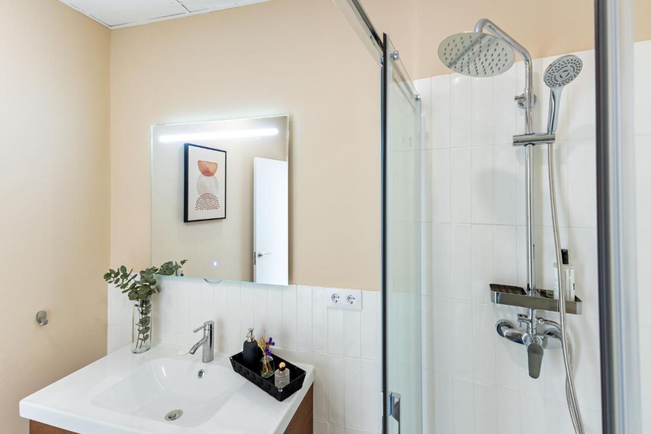 Muro City Center Suite By Valcambre Seville Exterior photo